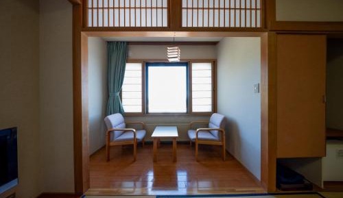 Japanese-Style Room