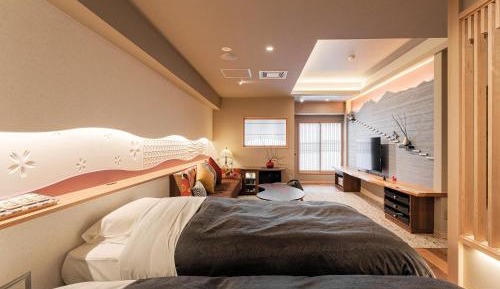 Twin Room with Private Bathroom