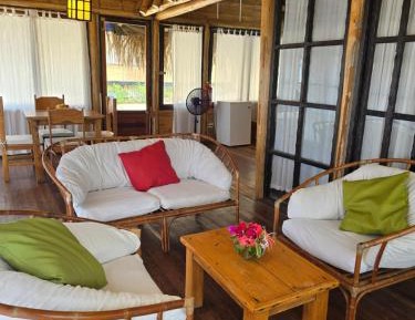 Bungalow with Sea View