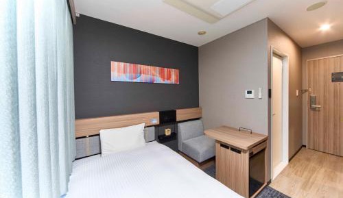 Single Room - Non-Smoking