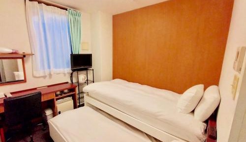 Small Twin Room- Non-Smoking - No Daily Cleaning
