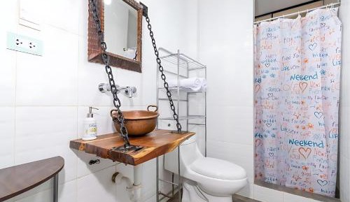 Standard Single Room with Shared Bathroom