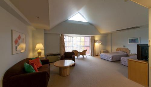 Standard Twin Room｜In-room bath only (Non-smoking)