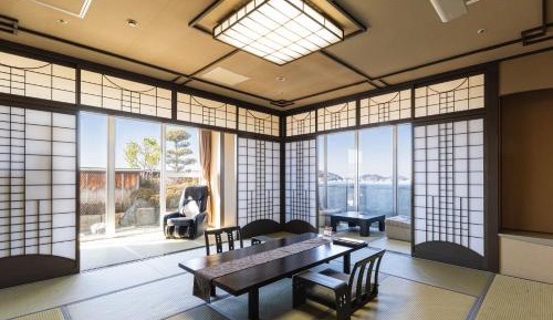 Double Room with Tatami Area 