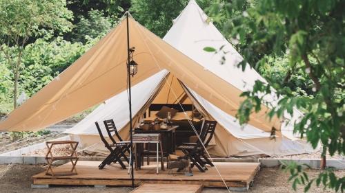 Tent