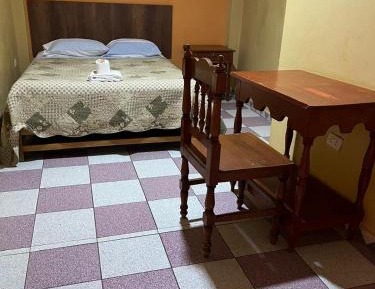 Single Room with Shared Bathroom