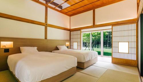 Suite with Garden View