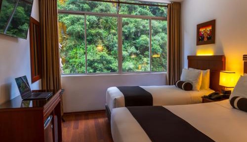 Twin Room with Mountain View