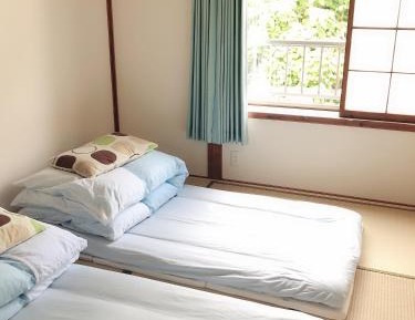 Japanese-Style Room
