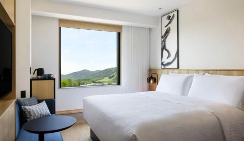 Standard King Room