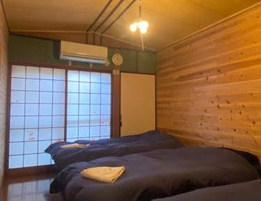 Triple Room with Shared Bathroom