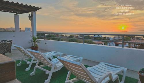 Deluxe Triple Room with Sea View