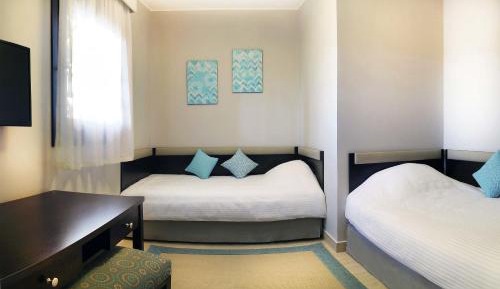 Family Suite (2 Adults)