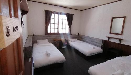 Triple Room with Shared Bathroom