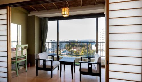 Japanese-Style Room