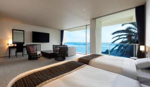 Suite with Sea View