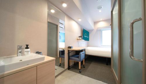 Double Room with Walk-in Shower