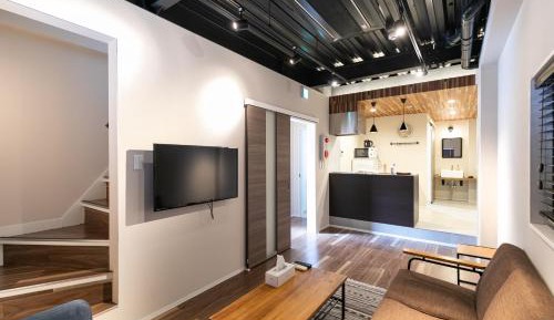 Deluxe Family Room