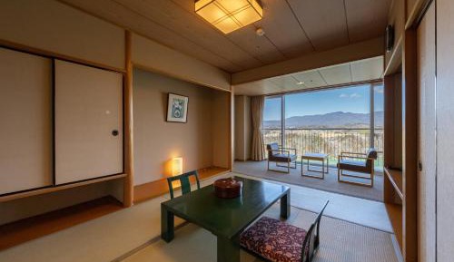 Japanese-Style Room (No Bath/No Shower)