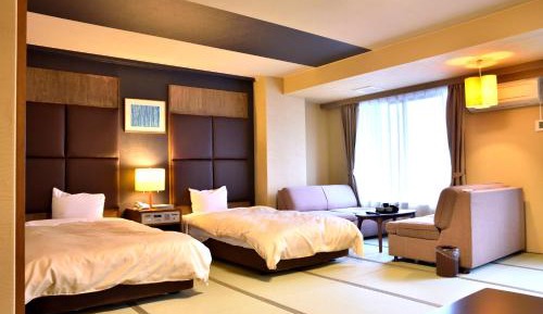 Twin Room with Tatami Area - Non-Smoking
