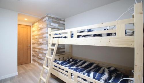Economy Triple Room