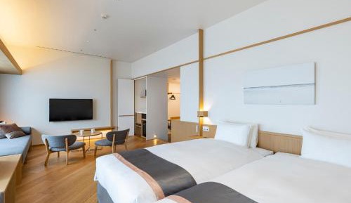 Deluxe Twin Room (5 Adults) - Non-Smoking