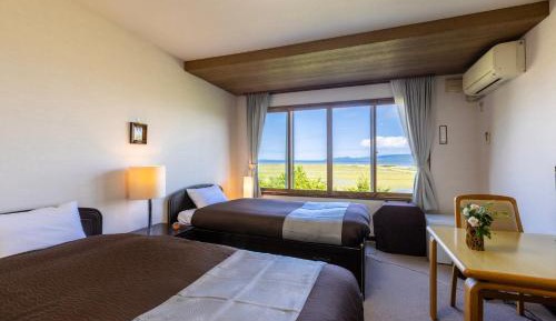 Twin Room with Lake View