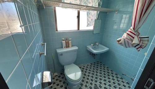 Single Room with Private Bathroom