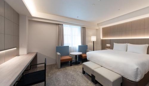 Deluxe King Room with Lounge Access