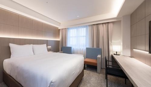Superior Queen Room with Lounge Access