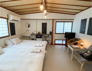 Twin Room with Private Bathroom - Non Smoking