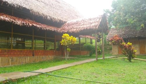 Bungalow - Water Front 