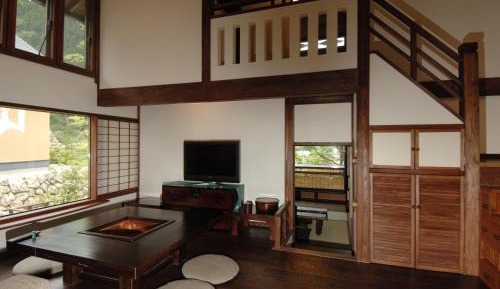 Superior Japanese-Style house - Annex