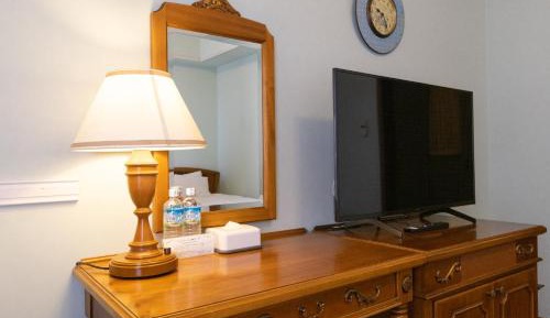 Twin Room - Non-Smoking