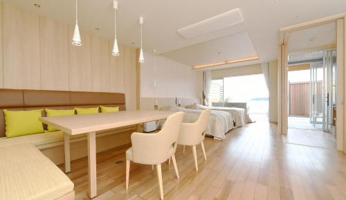 Twin Room with Private Open-Air Bath(50sqm) - Dining Room Dinner Included