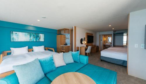 Terrace Pool Suite (6F)