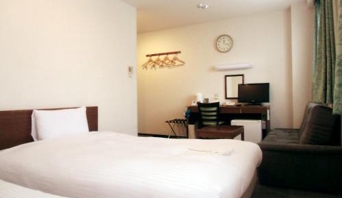 Standard Twin Room with Sofa