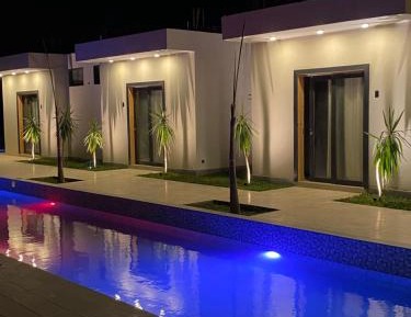 Deluxe Family Room