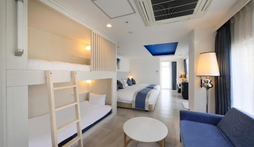 Executive Twin Room with Balcony - Non Smoking - Annex