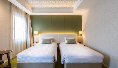Premium Twin Room - Non-Smoking