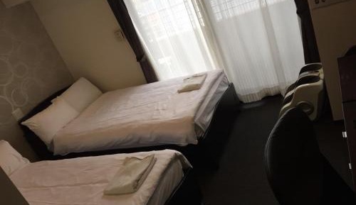 Twin Room - Non-Smoking