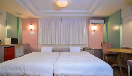 Twin Room with Bathroom