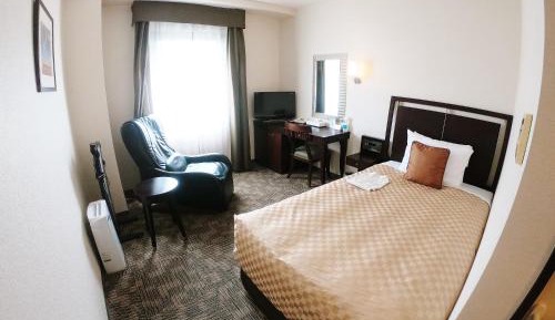 Single Room with Massage Chair - Smoking