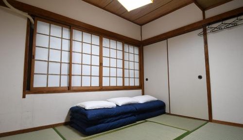 Twin Room with Shower