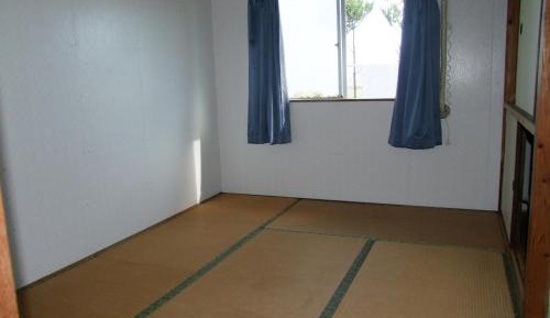Japanese-Style Room with Shared Bathroom
