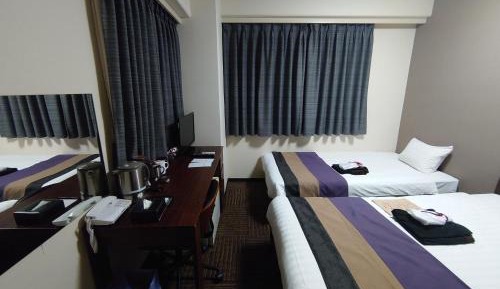 Twin Room - Non-Smoking