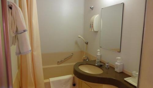 Standard Twin Room - Non-Smoking