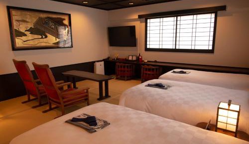 Triple Room