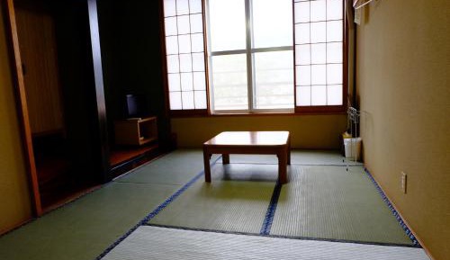 Japanese-Style Quadruple Room with Shared Bathroom