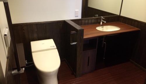 Barrier free Room wtih Tatami Area with Shared Bathroom